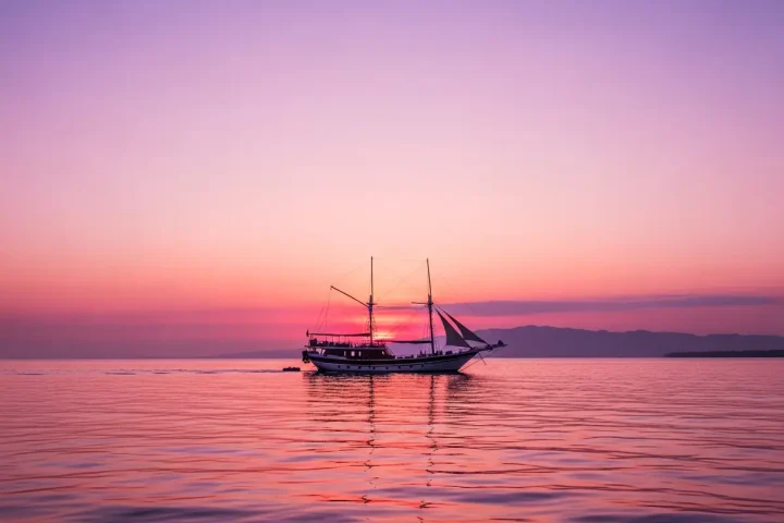 Komodo Honeymoon Ideas for 2027
